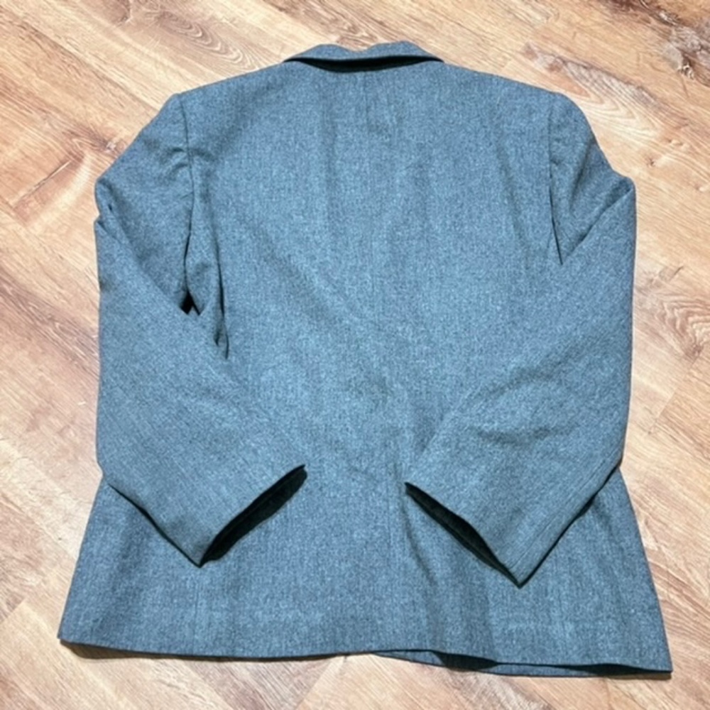 Pendleton Gray Wool Blazer With One Button No Poc… - image 2